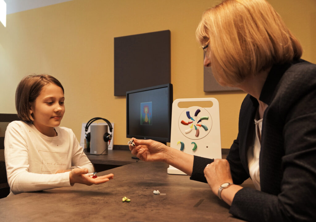 Pädkustik, Kinderversorung in der Hörinsel